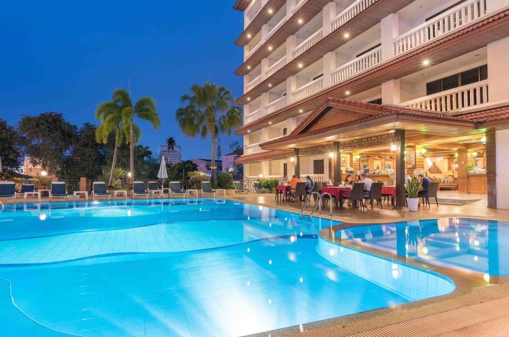 The Residence Garden Pattaya Zewnętrze zdjęcie